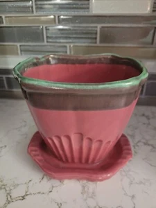 Rare R.R.P. Roseville Ohio Drip Planter Pot 414-5" Rose Pink & Green - Picture 1 of 5