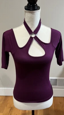 Top corto tejido Emma & Sam para mujer talla mediana nuevo con etiquetas púrpura oscuro Foto 1 de 4