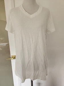 NWT Womens West Loop Solid White White V Neck T Shirt In Size M Cotton Blend - Picture 1 of 4