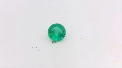 0.70ct Loose Round Cut Lab Created Emerald 6 x 6 mm - Image 1 of 4