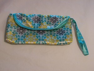 pampers diaper pouch