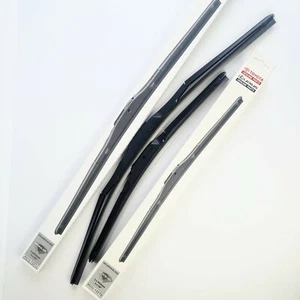 GENUINE LEXUS GS300 FRONT WIPER BLADE SET LEFT & RIGHT 26" & 18" 650MM & 450MM - Picture 1 of 3