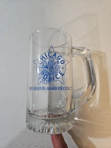 CHICAGO POLICE, "WE SERVE AND PROTECT" glass MUG clear w/blue images, VTG - Picture 1 of 5