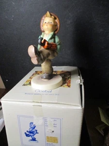Hummel Goebel Figurine Globe Trotter 79 TMK 6  NIB Germany X103 LK - Picture 1 of 5