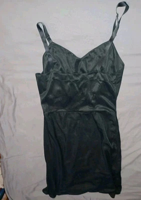 Union Made Sears полный черный вышитый зубчатый/лепестковый край скольжения платье 36 бюст - Изображение 1 из 4