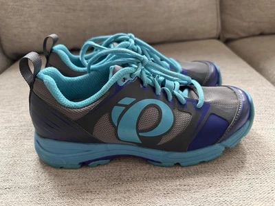 Pearl Izumi Womens X-Road Fuel III Cycling Shoes Size 39 EU  Blue 2 Bolt EUC - Image 1 of 4