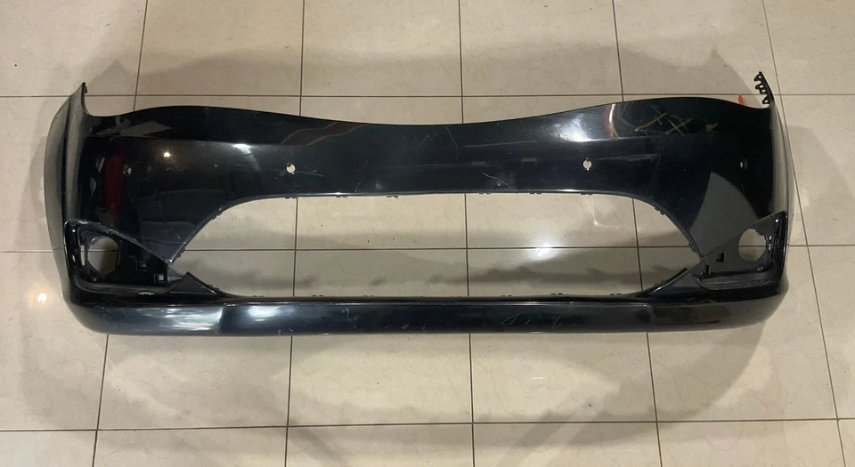 Cubierta de parachoques delantero negra Chrysler Pacifica Minivan 2017-2020 5RN68TRMA OEM Foto 1 de 4
