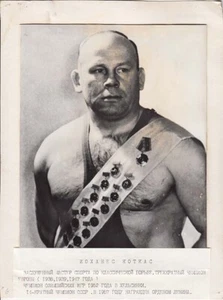 LEGENDARIO LUCHADOR Campeón JUEGOS OLÍMPICOS 1952 Johannes KOTKAS Hoja de Exposición - Imagen 1 de 2