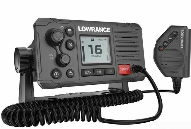 Lowrance Link-6S Radio VHF Nautica DSC Classe D con Ricevitore GPS Integrato - Nero (000-14493-001)