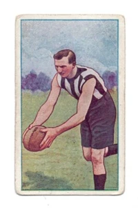 1922 J J Schuh Magpies Cigarettes COLLINGWOOD - Leslie HUGHES - Picture 1 of 2