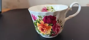 Squisita tazza da tè Argyle (Inghilterra) Bone China modello rosa oro dorato - Foto 1 di 2