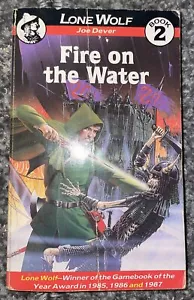Feuer auf dem Wasser von Joe Dever, Gary Chalk (Taschenbuch, 1990) - Bild 1 von 8