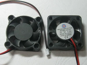 2 pcs Brushless DC Cooling Fan 7 Blade 5V 40x40x10mm 4010S 2pin Sleeve Bearing - Picture 1 of 2