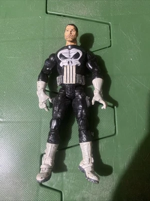 Marvel Legends The Punisher Action Figure Series IV Toy Biz 2003  - Image 1 of 4
