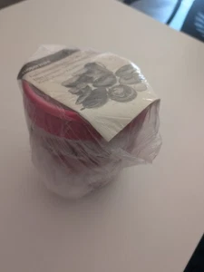 Tubberware Essentials Servierlinie 4 rosa Schüsseln mit Deckel - Bild 1 von 4