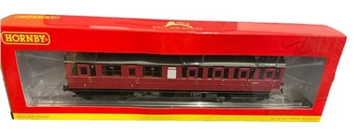 Hornby R4521B BR Gresley Suburban Lavatory Composite Coach Maroon. NEW. - Image 1 of 2