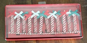 Foto y tarjeta colgante de menta y pino arcos de Navidad pinza para ropa (12) 6 pies nuevo en caja - Imagen 1 de 5