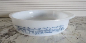 Glasbake Milk Glass CURRIER & IVES Casserole Dish J-2429 4 - Picture 1 of 14