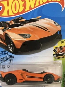 HOT WHEELS LAMBORGHINI AVENTADOR J - Picture 1 of 4
