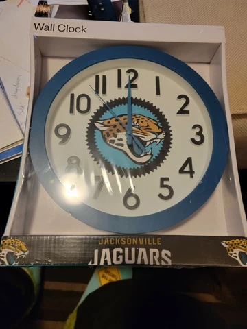 Jacksonville Jaguars   ROUND CLOCK needs batteries Cover