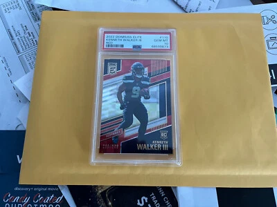 2022 Panini Donruss Elite KENNETH WALKER III RC #110 - RED /399 - PSA 10 GEM MT - Image 1 of 2