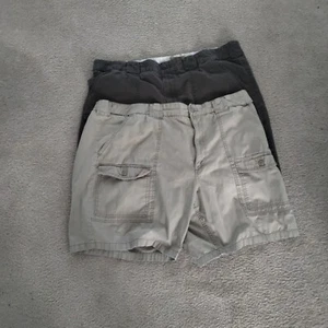 Lot of (2) Foundry 46" Men's Cargo Shorts 100% Cotton Beige & Dark Brown GUC - Picture 1 of 7