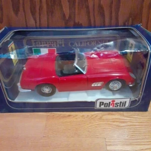 Polistil 1/16 Scale Diecast 01867 - Ferrari California - Red Convertible Model - Picture 1 of 11