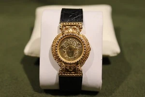Gianni Versace Signature 30mm Gold Plated G10 Quartz Watch 09006 - Picture 1 of 9