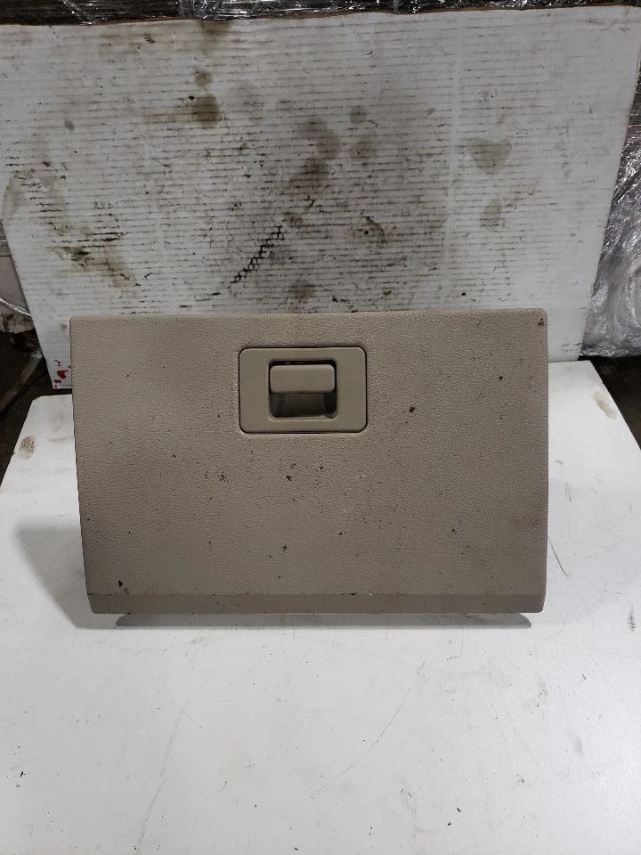 Caixa de luvas SPORTTRAC 2007 1407147 - Imagem 1 de 4