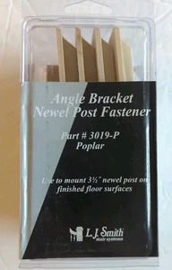 LJ Smith Post Mounting System - Poplar Newel Kit Molding - 3 1/2" - Picture 1 of 5