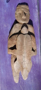 Primitive Carved Wooden Man with Tortoise on his Belly Hawian or African Coast ? - Picture 1 of 5