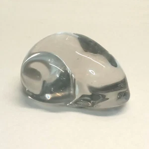 Vintage Art Glass Crystal Clear Snail Sea Shell Paperweight Slight Iridescent EC - Picture 1 of 5