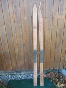 ANTIQUE Wooden Snow Skis 72" Long Has Old POINTED Finish Great for Decorating - Picture 1 of 3