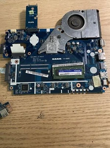 Acer E1-510 z procesorem N2820 płyta główna CPU LA-A621P NBY4711002 NB.Y4711.002 przetestowana - Zdjęcie 1 z 17