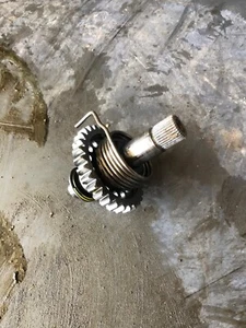 2001 Yz426f Kick Start Shaft Kicker Shaft Starter Gear Drive - Picture 1 of 3