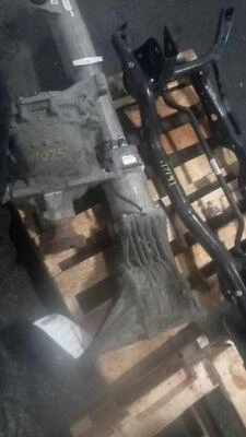 Conjunto de portador diferencial usado se adapta a: GMC Acadia 2017 trasero grado B Foto 1 de 4