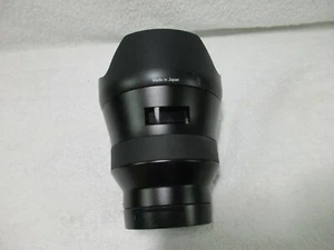 ZEISS Batis 18mm f/2.8 Lens - Sony E Mount see pictures - Picture 1 of 7