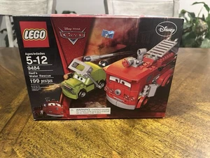 NEU VERSIEGELT LEGO Cars 9484 Red’s Water Rescue Disney Pixar 2012 Feuerwehrauto Motor - Bild 1 von 2