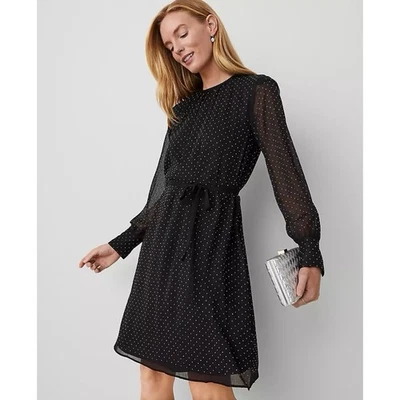 Vestido Ann Taylor Negro Embellecido Estrás Talla 2 Petite Foto 1 de 4