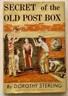Sterling THE SECRETS OF THE OLD POST BOX Weekly Reader 1961 - Image 1 of 4
