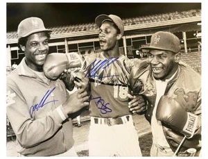 Dwight Gooden, Darryl Strawberry, Mike Tyson Signed 16x20 Black and White Photo - Picture 1 of 1