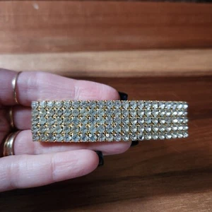 Clip de pelo Charles J Wahba estrás tono dorado hecho en Francia  - Imagen 1 de 4