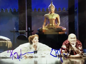 Ken Watanabe & Kelli O'Hara signed The King & I 11x14 Foto - genauer Nachweis - Bild 1 von 4