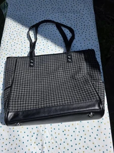 Thirty-One Cindy Tote Bag - Picture 1 of 7