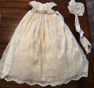 Baptism Christening Dress & Bonnet - Picture 1 of 9