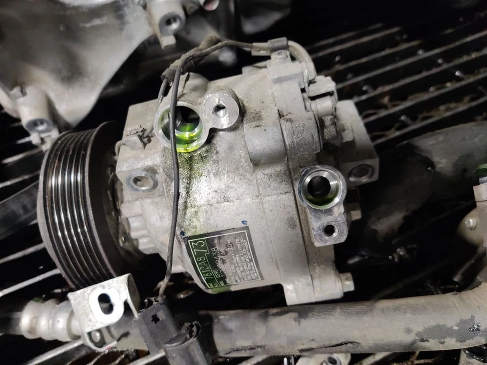 COMPRESOR DE AIRE ACONDICIONADO MITSUBISHI OUTLANDER 2009-2020 Foto 1 de 4