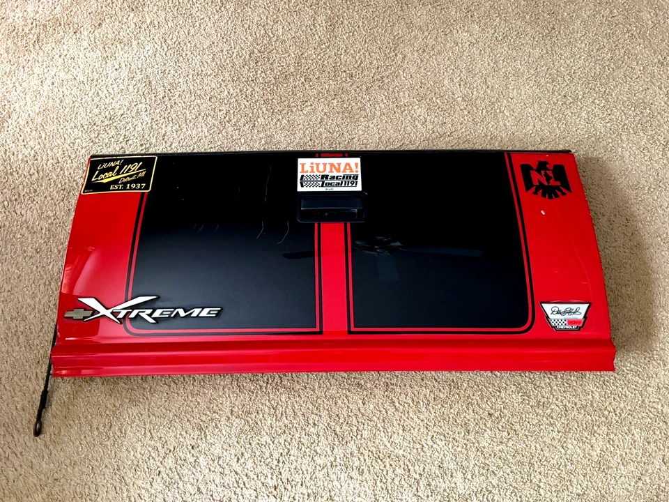 1996-2003 GMC Sonoma Extreme Chevy S10 Truck TAILGATE Stepside Step side RED Oem - Image 1 of 4