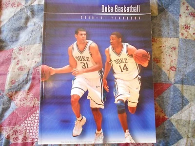 2000-01 DUKE БАСКЕТБОЛ МЕДИА ПУТЕВОДИТЕЛЬ ЕЖЕГОДНИК 2001 НАЦИОНАЛЬНЫХ ЧЕМПИОНОВ!  AD      - Изображение 1 из 4