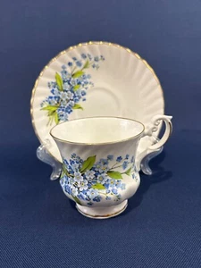 Mid-Century Modern Royal Dover Bone China cup & saucer England c.1962+ - Picture 1 of 6