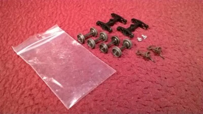 PAR DE CAMIONES DE CARGA HO BRANCHLINE BETTENDORF CON NUDILLO CPLRS - RUEDAS DE METAL Foto 1 de 4